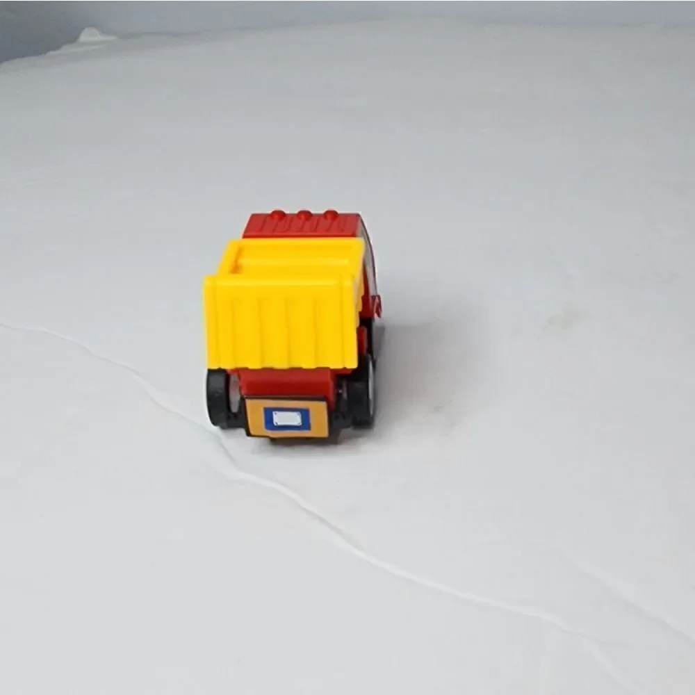 Mini garbage truck micro toy